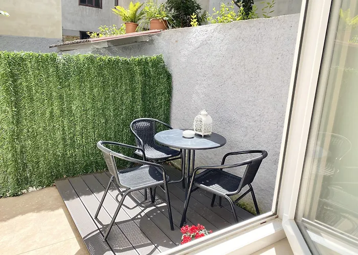 Daire Steiner Residences Augarten *