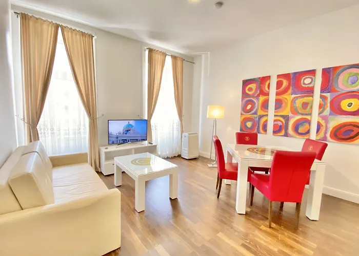 アパート Steiner Residences Augarten
