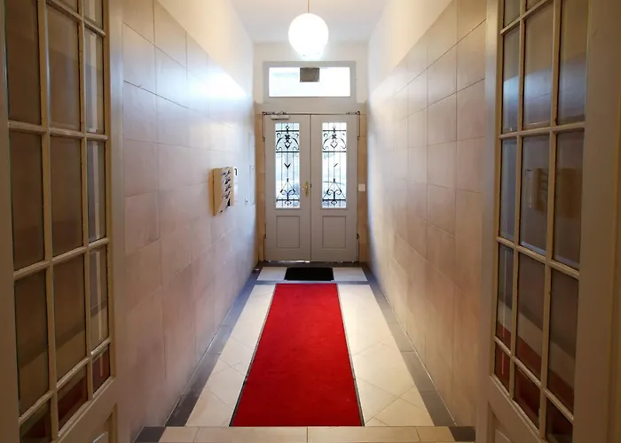 Daire Steiner Residences Augarten